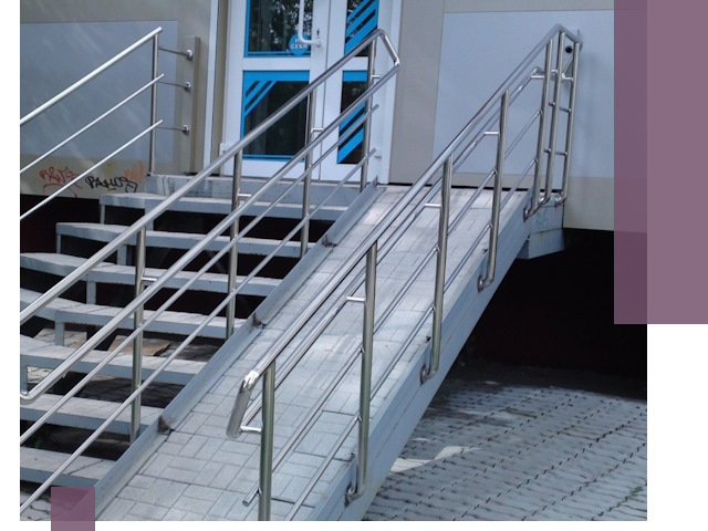 Пандус на крыльцо под ключ в Ржеве: монтаж и изготовление