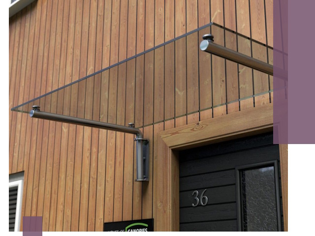 Стеклянные козырьки на входы и фасады в Ржеве