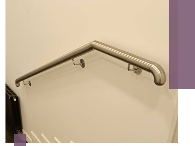 Изготовление пристенных поручней в Ржеве под ключ за сроки